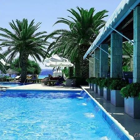 Afitis Boutique 5*